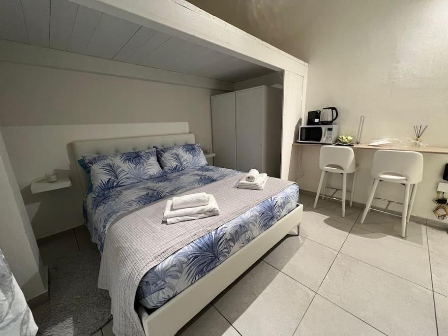 Tiny & Cosy Studio Flat In Como Buitenkant foto